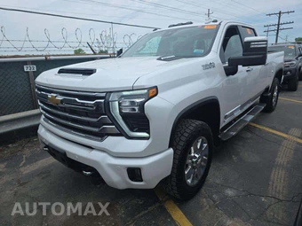 2024 Chevrolet Silverado 2500HD High Country Crew Cab Medium Bed - samochód z USA z aukcji Manheim, oferta Kup Teraz w AUTOMAX