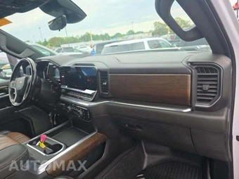 2024 Chevrolet Silverado 2500HD High Country Crew Cab Medium Bed - miniatura 19