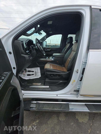 2024 Chevrolet Silverado 2500HD High Country Crew Cab Medium Bed - miniatura 6
