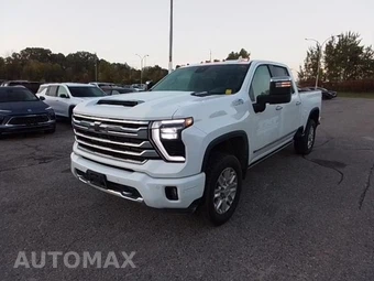 2024 Chevrolet Silverado 2500HD High Country Crew Cab Medium Bed - samochód z USA z aukcji Manheim, oferta Kup Teraz w AUTOMAX