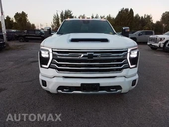 2024 Chevrolet Silverado 2500HD High Country Crew Cab Medium Bed - miniatura 8