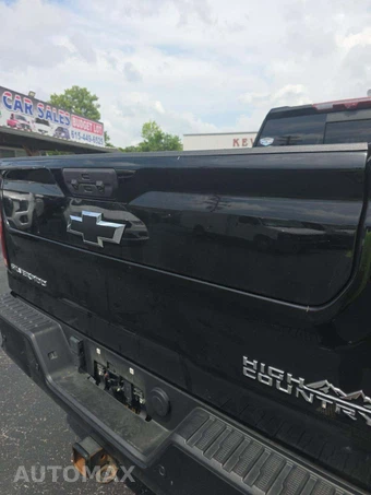 2024 Chevrolet Silverado 2500HD High Country Crew Cab Medium Bed 3LZ - miniatura 26