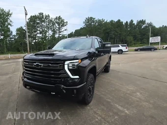 2024 Chevrolet Silverado 2500HD High Country Crew Cab Medium Bed 3LZ