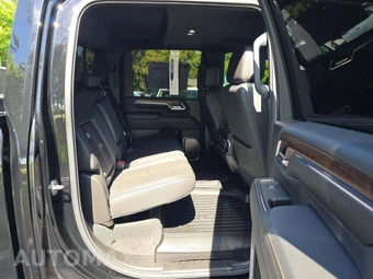 2024 Chevrolet Silverado 2500HD High Country Crew Cab Medium Bed 3LZ - miniatura 13