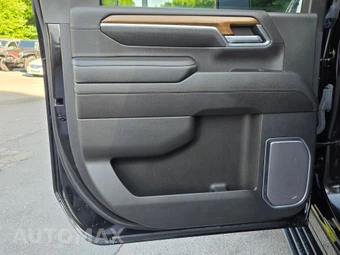 2024 Chevrolet Silverado 2500HD High Country Crew Cab Medium Bed 3LZ - miniatura 32