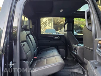 2024 Chevrolet Silverado 2500HD High Country Crew Cab Medium Bed 3LZ - miniatura 33