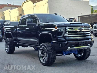 2024 Chevrolet Silverado 2500HD High Country Crew Cab Medium Bed 3LZ - miniatura 9