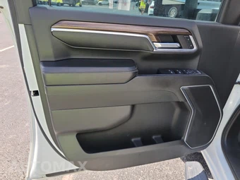 2024 Chevrolet Silverado 2500HD LT Crew Cab Long Bed 1LT - miniatura 9