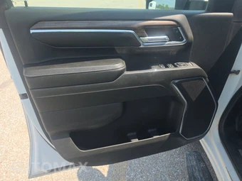 2024 Chevrolet Silverado 2500HD LT Crew Cab Long Bed 1LT - miniatura 9