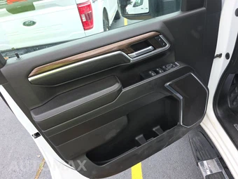 2024 Chevrolet Silverado 2500HD LT Crew Cab Long Bed 1LT - miniatura 9