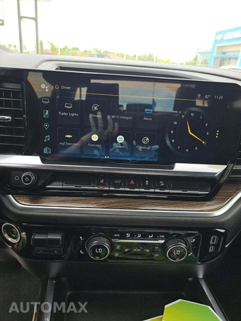 2024 Chevrolet Silverado 2500HD LT Crew Cab Medium Bed - miniatura 10