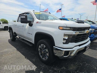 2024 Chevrolet Silverado 2500HD LT Crew Cab Medium Bed - miniatura 4