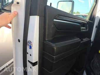 2024 Chevrolet Silverado 2500HD LT Crew Cab Medium Bed 1LT - miniatura 9