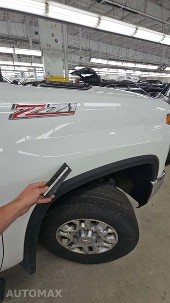 2024 Chevrolet Silverado 2500HD LT Crew Cab Medium Bed 1LT - miniatura 24