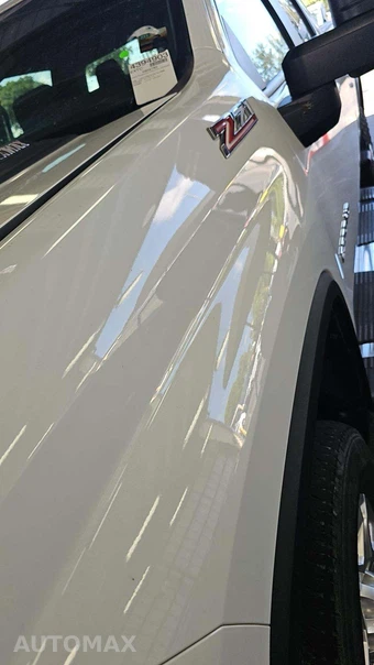 2024 Chevrolet Silverado 2500HD LT Crew Cab Medium Bed 1LT - miniatura 25