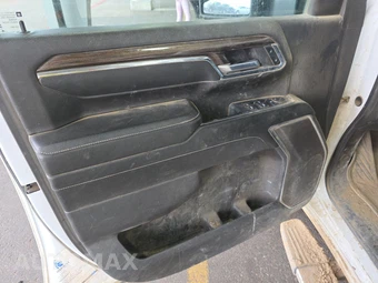 2024 Chevrolet Silverado 2500HD LT Crew Cab Medium Bed 1LT - miniatura 9