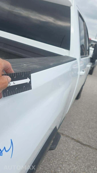 2024 Chevrolet Silverado 2500HD LT Crew Cab Medium Bed 1LT - miniatura 27