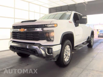 2024 Chevrolet Silverado 2500HD LT Crew Cab Medium Bed 1LT - samochód z USA z aukcji Manheim, oferta Kup Teraz w AUTOMAX
