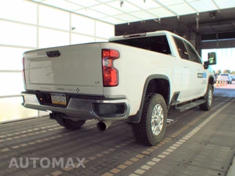 2024 Chevrolet Silverado 2500HD LT Crew Cab Medium Bed 1LT - miniatura 4