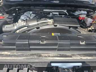 2024 Chevrolet Silverado 2500HD LT Crew Cab Medium Bed 1LT - miniatura 15