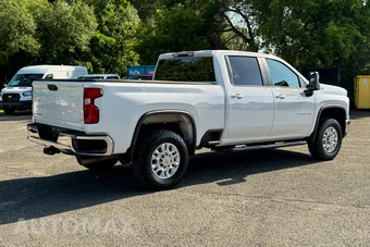2024 Chevrolet Silverado 2500HD LT Crew Cab Medium Bed 1LT - miniatura 3