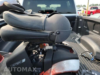 2024 Chevrolet Silverado 2500HD LT Crew Cab Medium Bed 1LT - miniatura 16