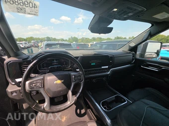 2024 Chevrolet Silverado 2500HD LTZ Crew Cab Long Bed - miniatura 11