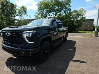 2024 Chevrolet Silverado 2500HD LTZ Crew Cab Long Bed 1LZ