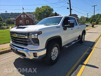 2024 Chevrolet Silverado 2500HD LTZ Crew Cab Medium Bed 1LZ
