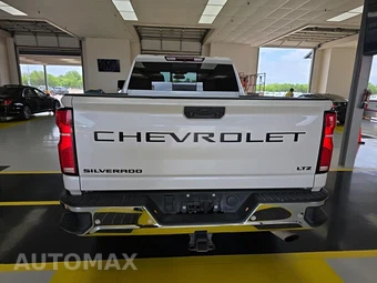 2024 Chevrolet Silverado 2500HD LTZ Crew Cab Medium Bed 1LZ - miniatura 5