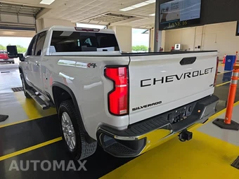 2024 Chevrolet Silverado 2500HD LTZ Crew Cab Medium Bed 1LZ - miniatura 6