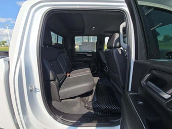 2024 Chevrolet Silverado 2500HD LTZ Crew Cab Medium Bed 1LZ - miniatura 16