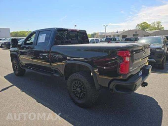 2024 Chevrolet Silverado 2500HD ZR2 Crew Cab Medium Bed 3LT - miniatura 2