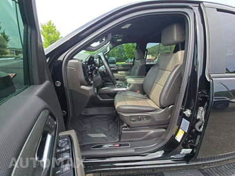 2024 Chevrolet Silverado 2500HD ZR2 Crew Cab Medium Bed 3LT - miniatura 3