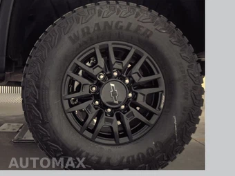 2024 Chevrolet Silverado 2500HD ZR2 Crew Cab Medium Bed 3LT - miniatura 10