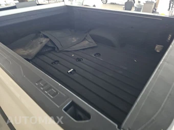 2024 Chevrolet Silverado 2500HD ZR2 Crew Cab Medium Bed 3LT - miniatura 16
