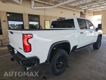 2024 Chevrolet Silverado 2500HD ZR2 Crew Cab Medium Bed 3LT - miniatura 4