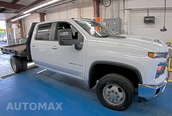 2024 Chevrolet Silverado 3500HD Cab Chassis LT Crew Cab 1LT DRW - miniatura 3