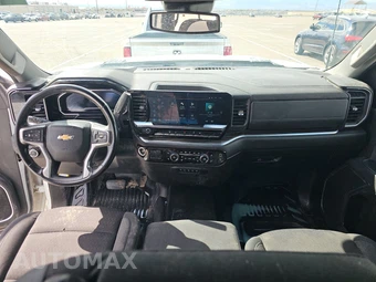 2024 Chevrolet Silverado 3500HD Cab Chassis LT Crew Cab 1LT DRW - miniatura 11