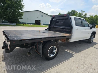 2024 Chevrolet Silverado 3500HD Cab Chassis LT Crew Cab 1LT DRW - miniatura 4
