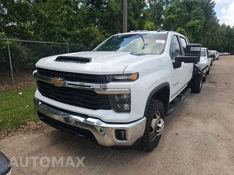 2024 Chevrolet Silverado 3500HD Cab Chassis LT Crew Cab 1LT DRW