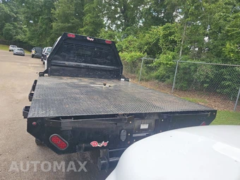 2024 Chevrolet Silverado 3500HD Cab Chassis LT Crew Cab 1LT DRW - miniatura 5
