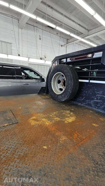 2024 Chevrolet Silverado 3500HD Cab Chassis LT Crew Cab 1LT DRW - miniatura 17
