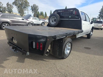 2024 Chevrolet Silverado 3500HD Cab Chassis LT Crew Cab 1LT DRW - miniatura 4