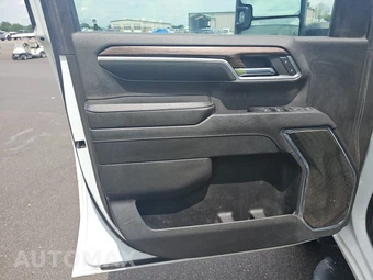 2024 Chevrolet Silverado 3500HD Cab Chassis LT Crew Cab 1LT DRW - miniatura 9