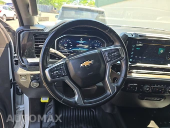 2024 Chevrolet Silverado 3500HD Cab Chassis LT Crew Cab 1LT DRW - miniatura 10