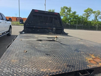 2024 Chevrolet Silverado 3500HD Cab Chassis LT Crew Cab 1LT DRW - miniatura 16