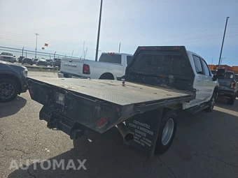 2024 Chevrolet Silverado 3500HD Cab Chassis LT Crew Cab 1LT DRW - miniatura 4