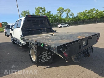 2024 Chevrolet Silverado 3500HD Cab Chassis LT Crew Cab 1LT DRW - miniatura 6