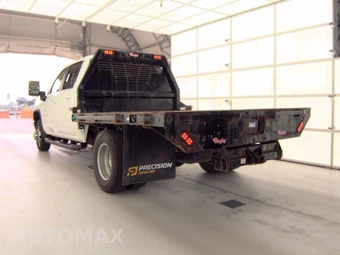 2024 Chevrolet Silverado 3500HD Cab Chassis LT Crew Cab 1LT DRW - miniatura 6